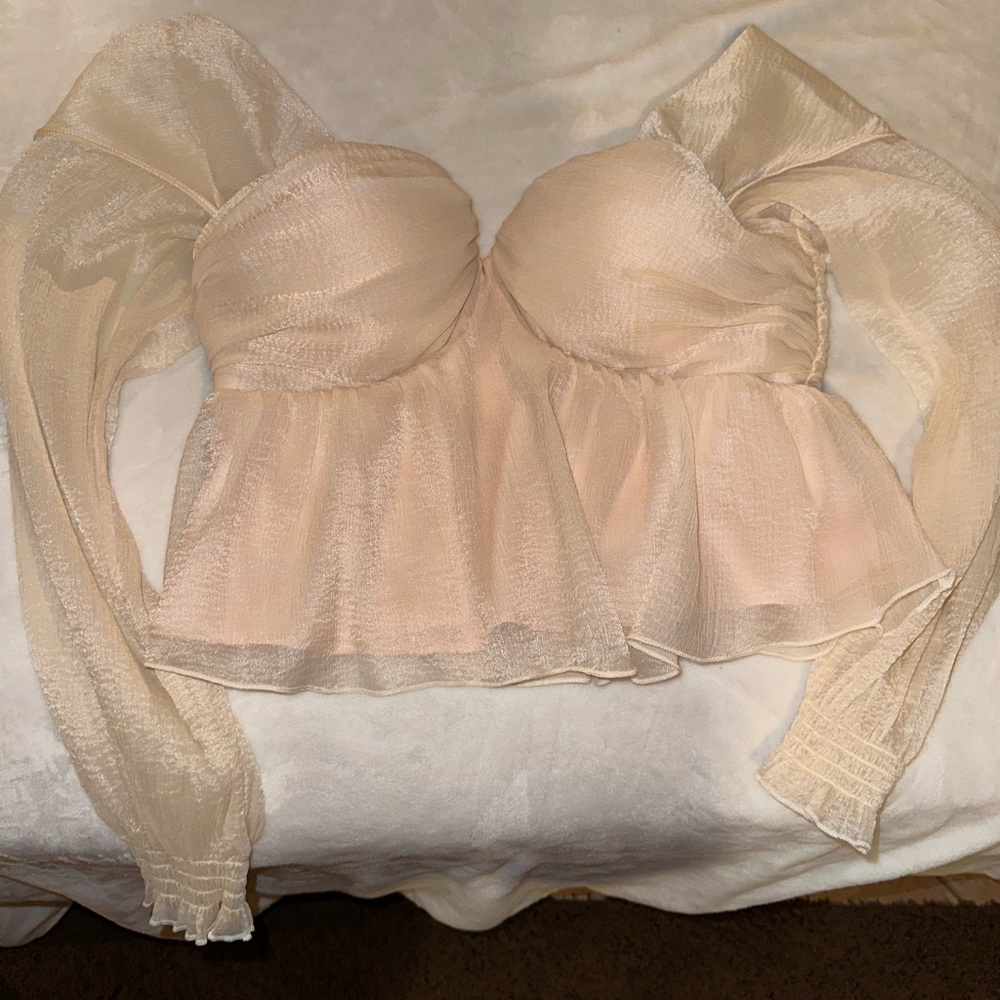 Women’s top from revolve. Never worn. In perfect condition